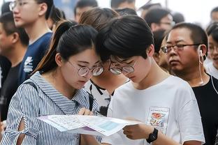 意天空：纳坦右肩膀脱臼，那不勒斯中场洛博特卡下轮意甲也将伤缺